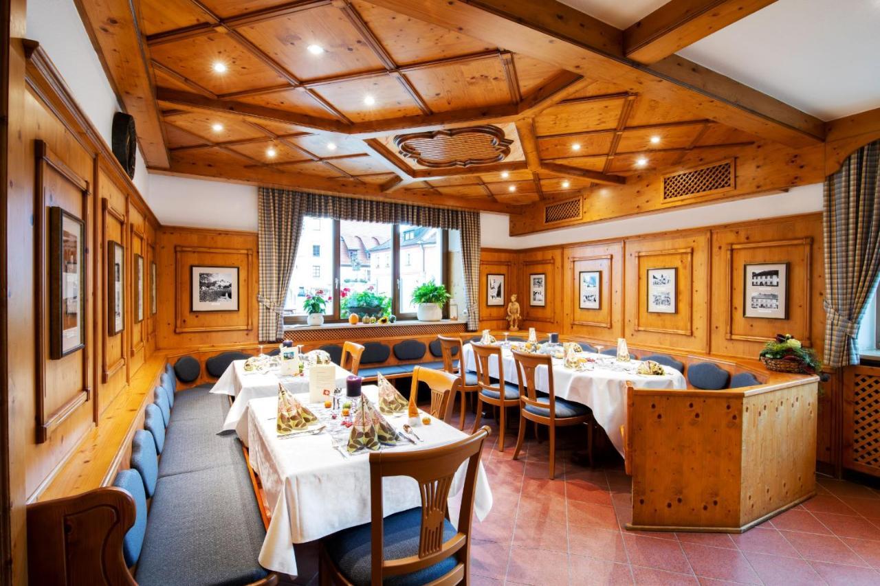 Hotelgasthof Bayerischer Hof 苏尔茨巴赫·罗森堡 外观 照片