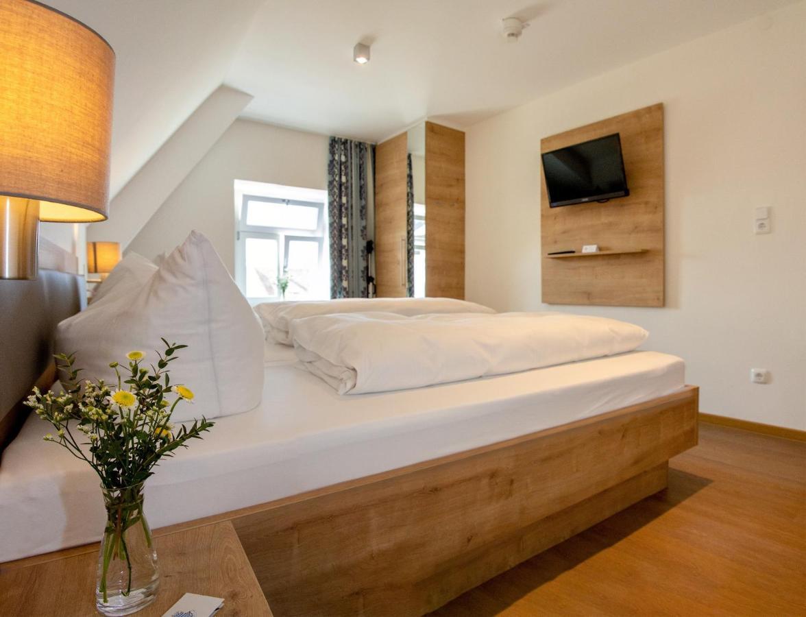 Hotelgasthof Bayerischer Hof 苏尔茨巴赫·罗森堡 外观 照片